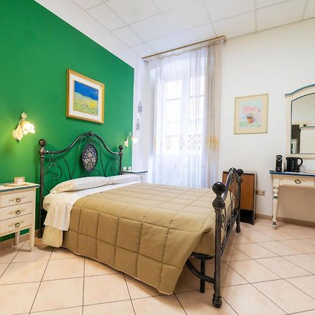 Le Tre Stelle Hotel Cagliari Buitenkant foto