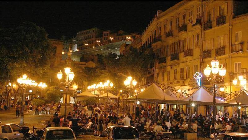 Le Tre Stelle Hotel Cagliari Buitenkant foto