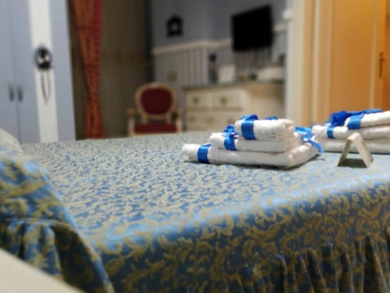 Le Tre Stelle Hotel Cagliari Buitenkant foto