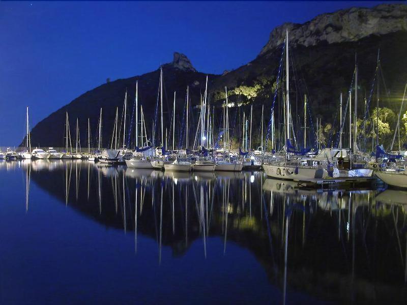 Le Tre Stelle Hotel Cagliari Buitenkant foto
