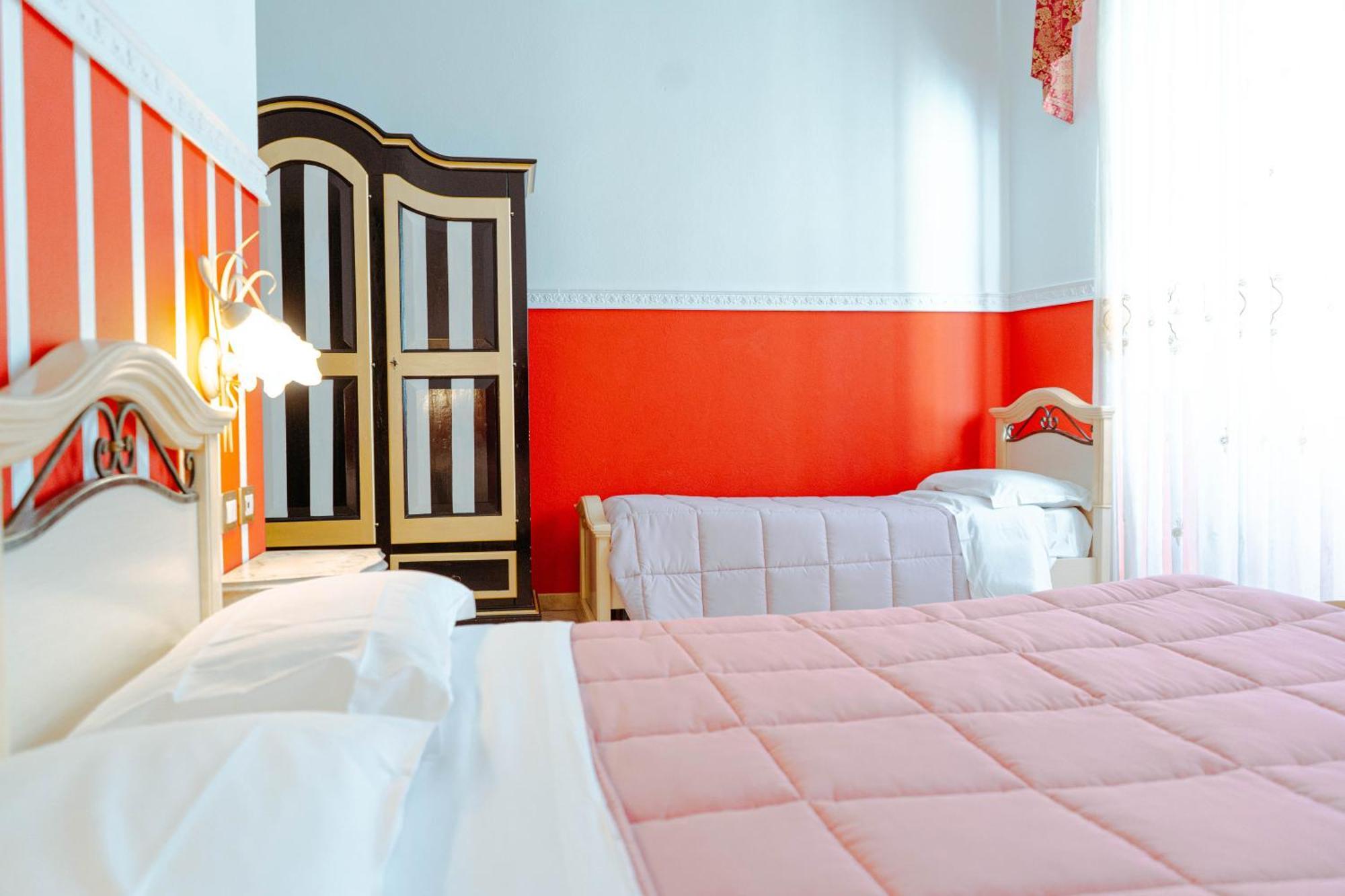 Le Tre Stelle Hotel Cagliari Buitenkant foto