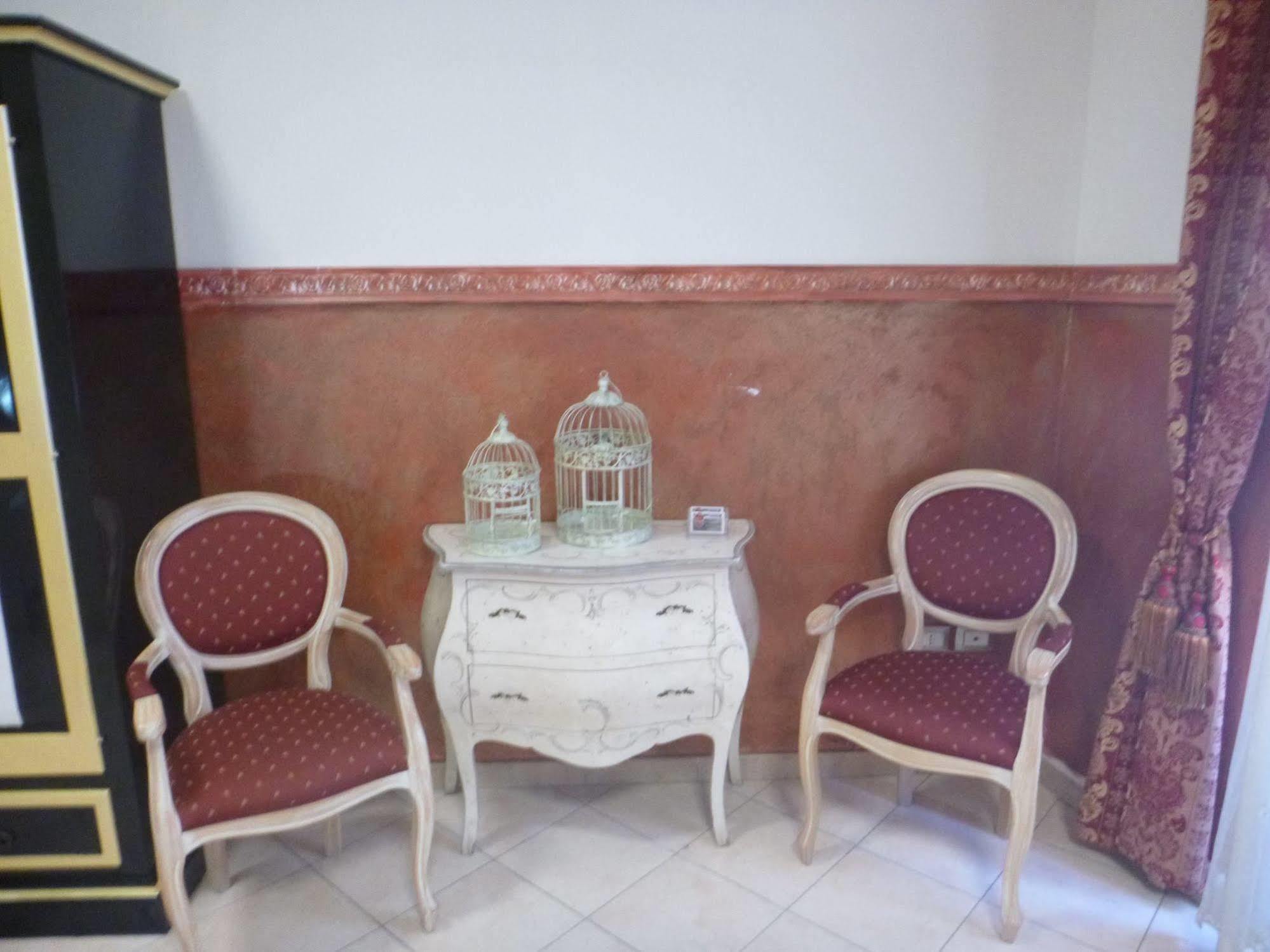 Le Tre Stelle Hotel Cagliari Buitenkant foto